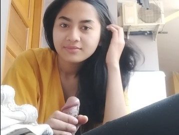 Bokep Indo Disepong Ayank di depan kamar kos