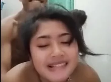 Bokep Indo berondong sodok tante semok​